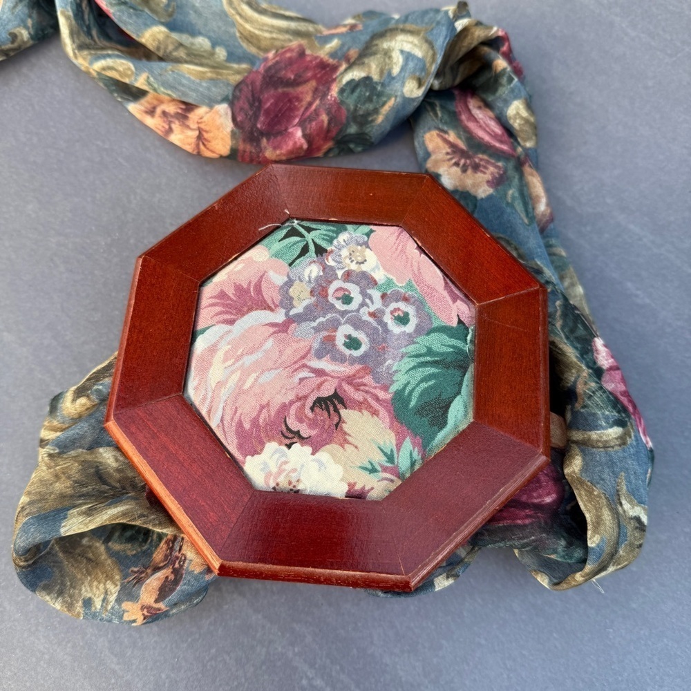 Floral Patterned Scarf with Vintage Wooden Jewellery Box - Picture 16 of 17